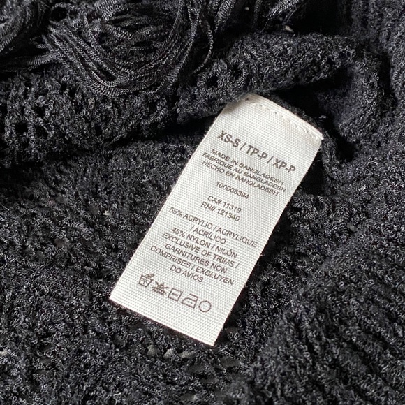 Garage Cropped Crochet Tank Top, Black, XS-S - Picture 5 of 5